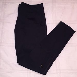 Black Under Armour Cropped Yoga Pants